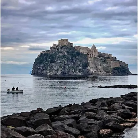 Апартаменты Fisherman's Cave
